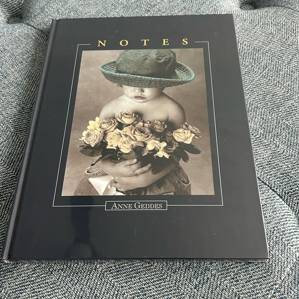 Anne Geddes Notes Hardcover Book- new - blank pages